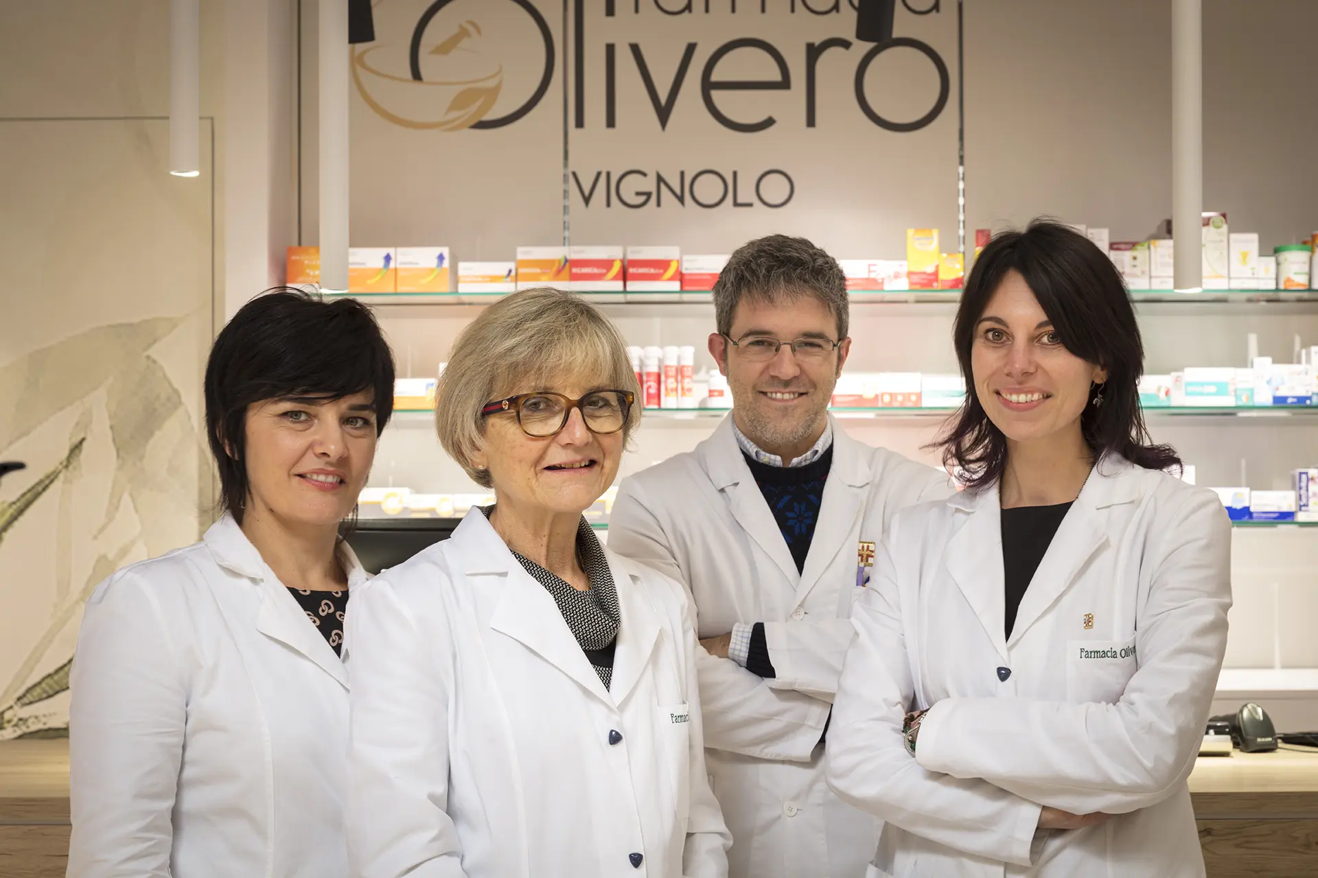 Realizzazione Th.Kohl - Farmacia Olivero Urgnano BG - 03 Realizzazione Th.Kohl - Farmacia Olivero Urgnano BG - 03