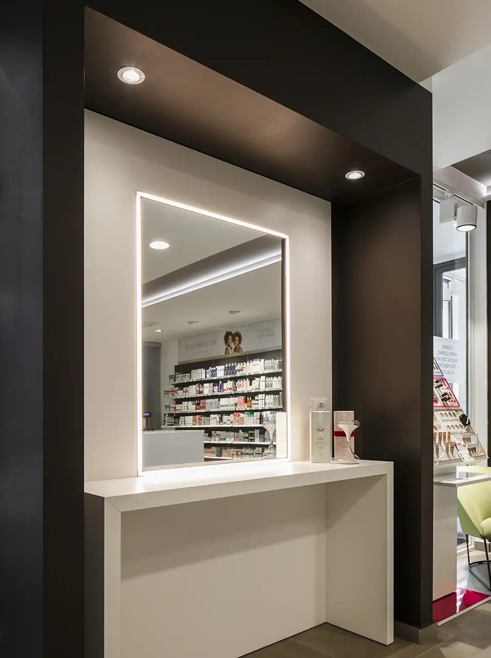 Realizzazioni Th.Kohl - Farmacia Calì Vittoria RG - gallery 03