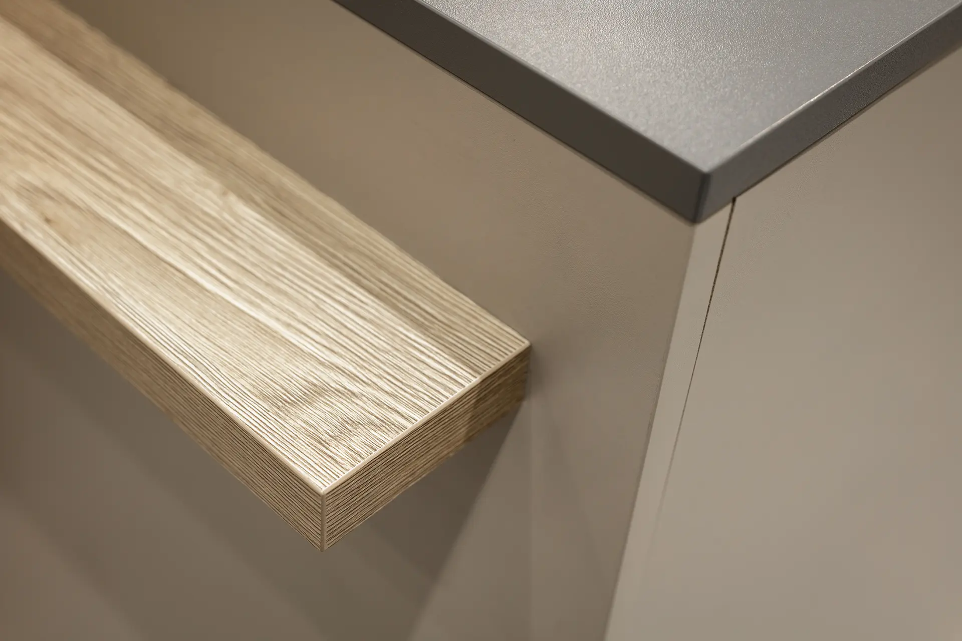 Realizzazioni Th.Kohl - Farmacia Comunale n°1 - Cascina 02 Realizzazioni Th.Kohl - Farmacia Stadio Bergamo BG - 01