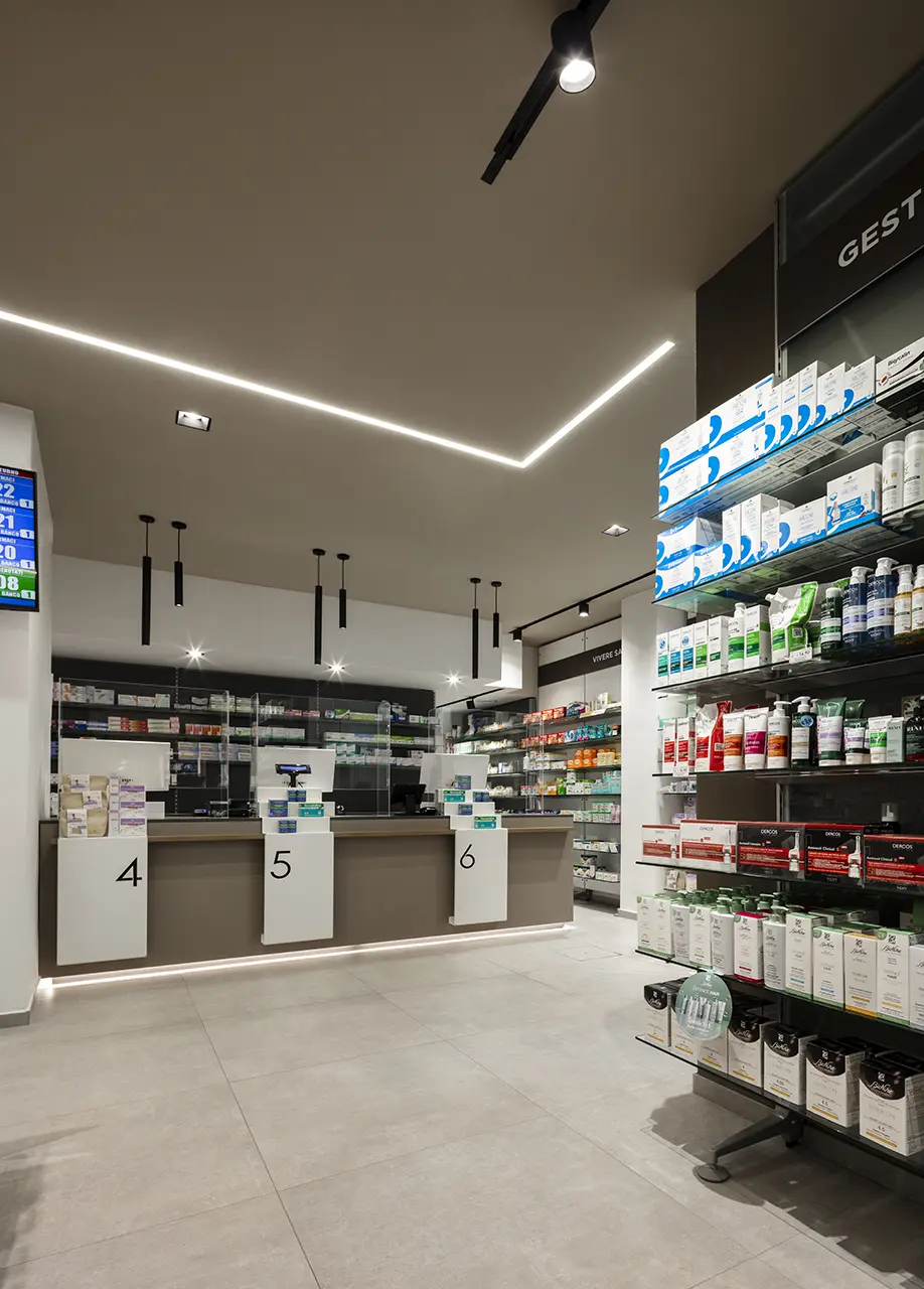 Realizzazioni Th.Kohl - Farmacia Comunale n°1 - Cascina - gallery 05