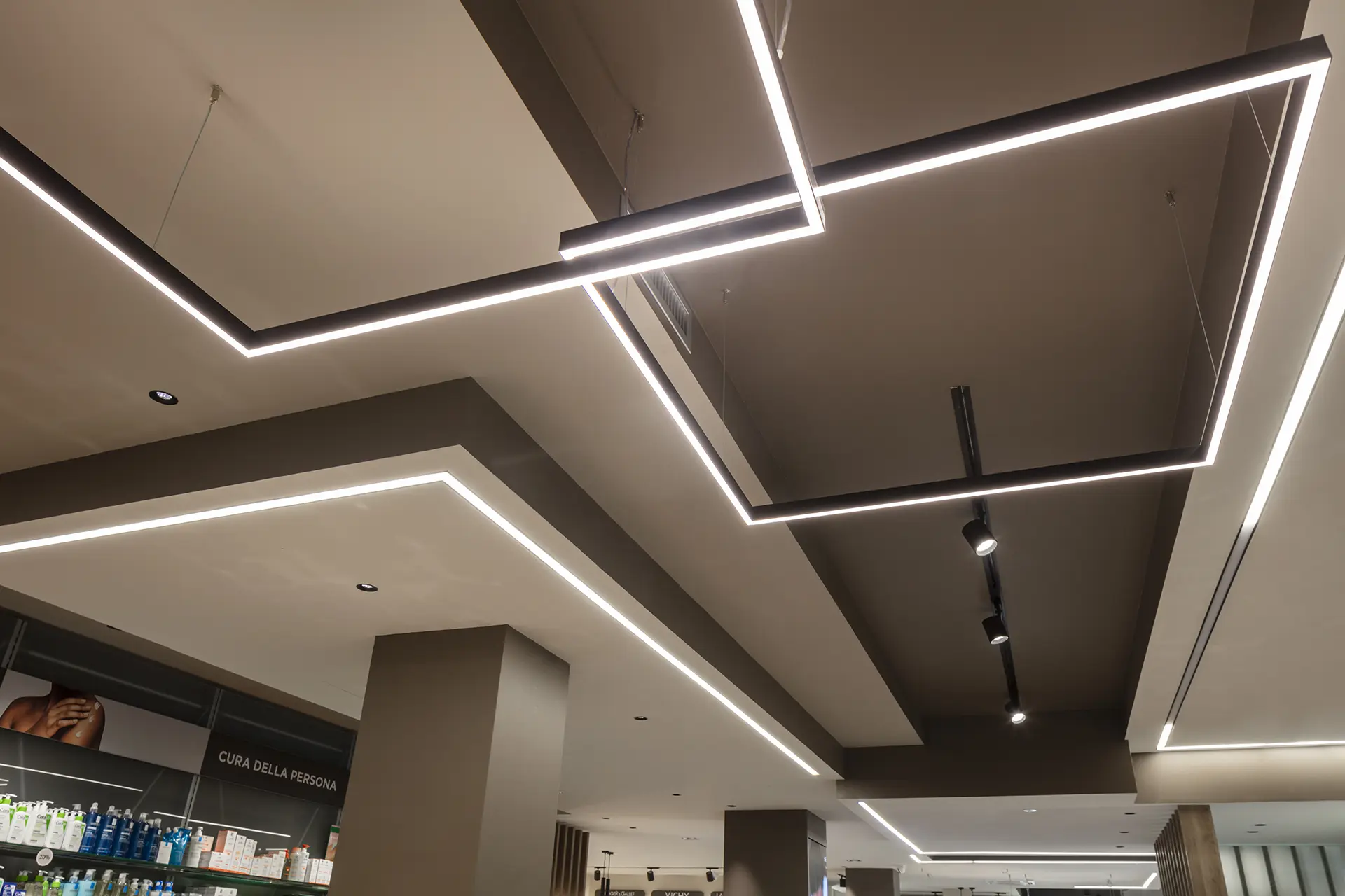Realizzazioni Th.Kohl - Farmacia Comunale n°1 - Cascina - gallery 09