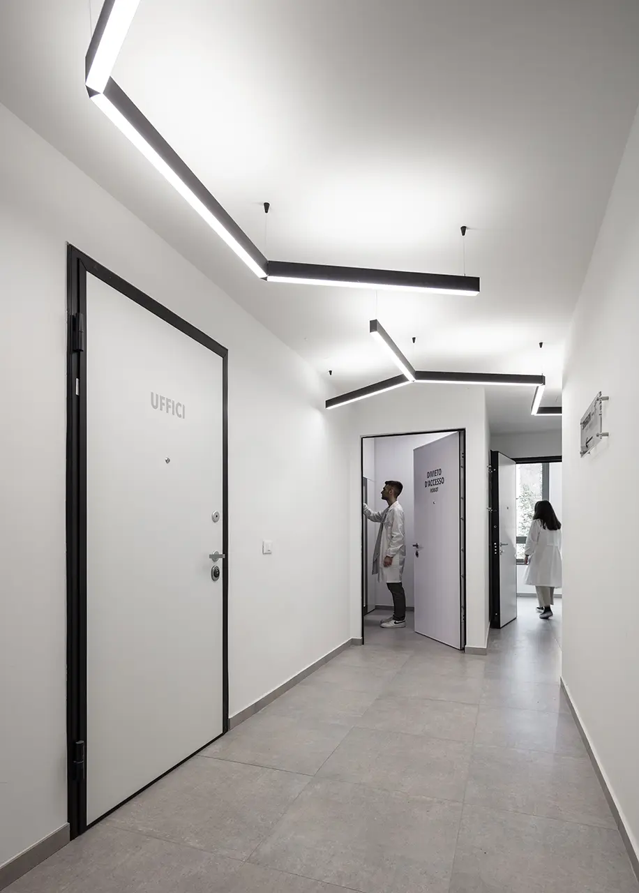 Realizzazioni Th.Kohl - Farmacia Comunale n°1 - Cascina - gallery 12