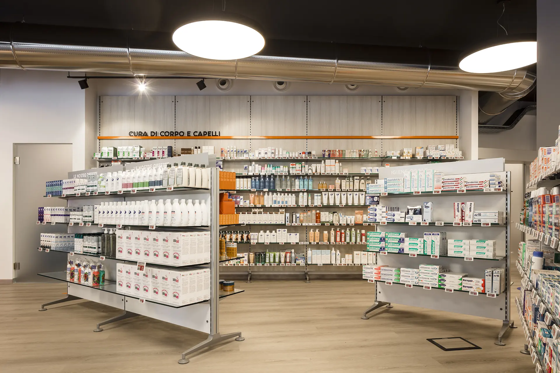 Realizzazioni Th.Kohl - Farmacia De Marco Bari BA - gallery 03