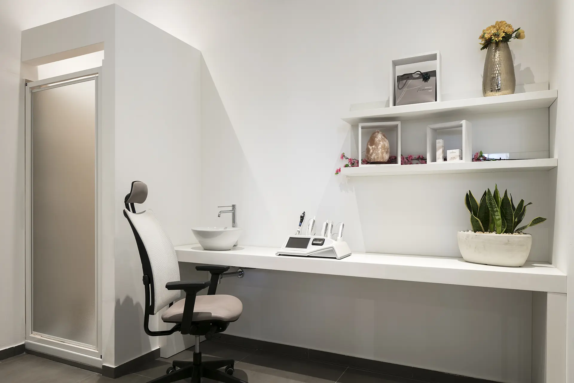 Realizzazioni Th.Kohl - Farmacia Grasso Messina - gallery 06