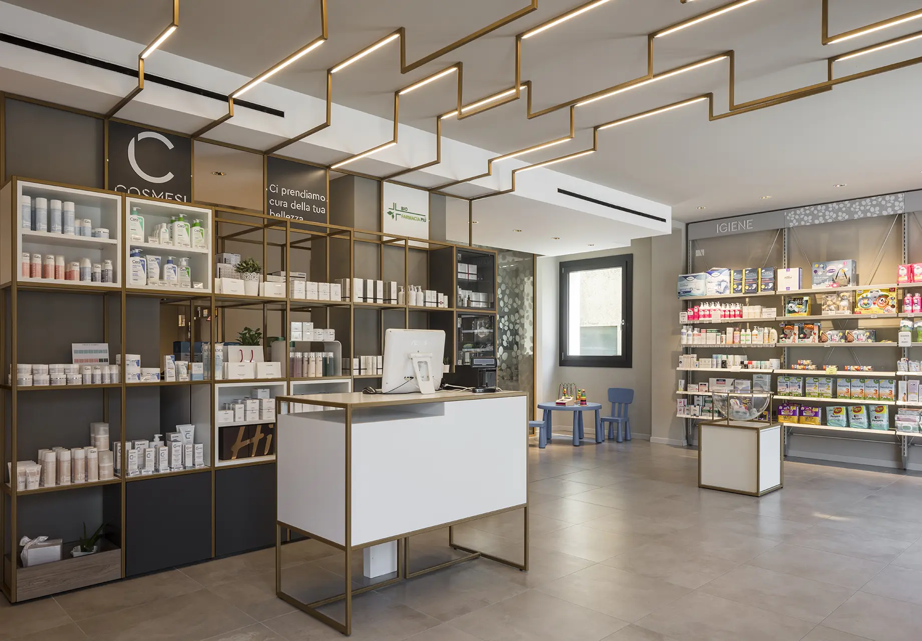 Realizzazioni Th.Kohl - Farmacia Monaco Schio VI - gallery 05