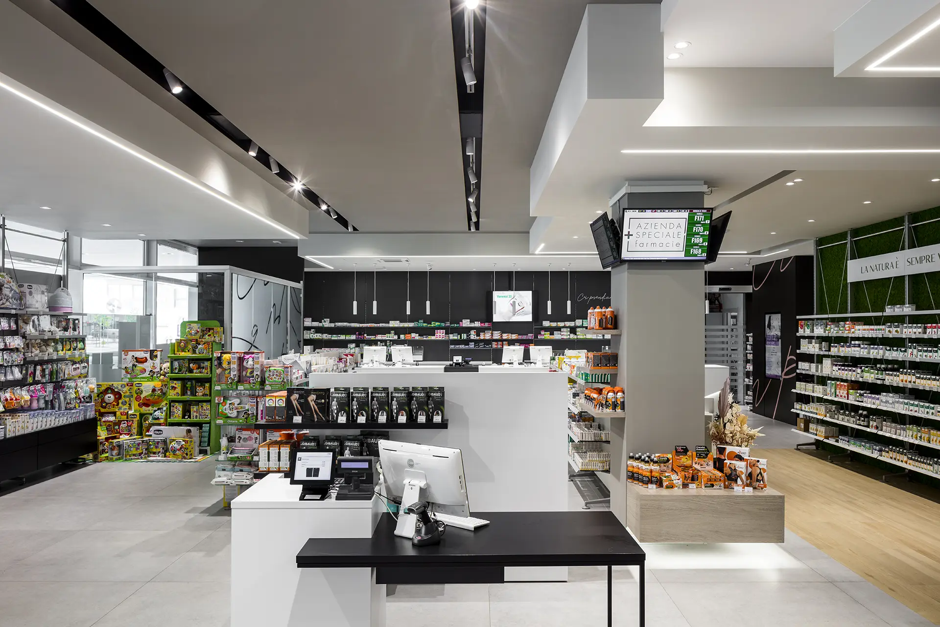 Realizzazioni Th.Kohl - Farmacia San Miniato PI - gallery 05