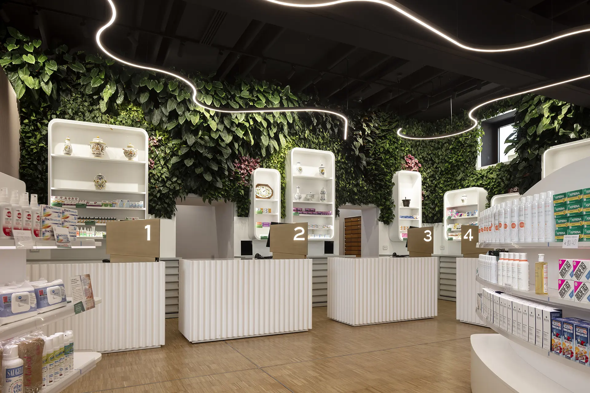 Realizzazioni Th.Kohl - Farmacia Segala Bussolengo - gallery 01