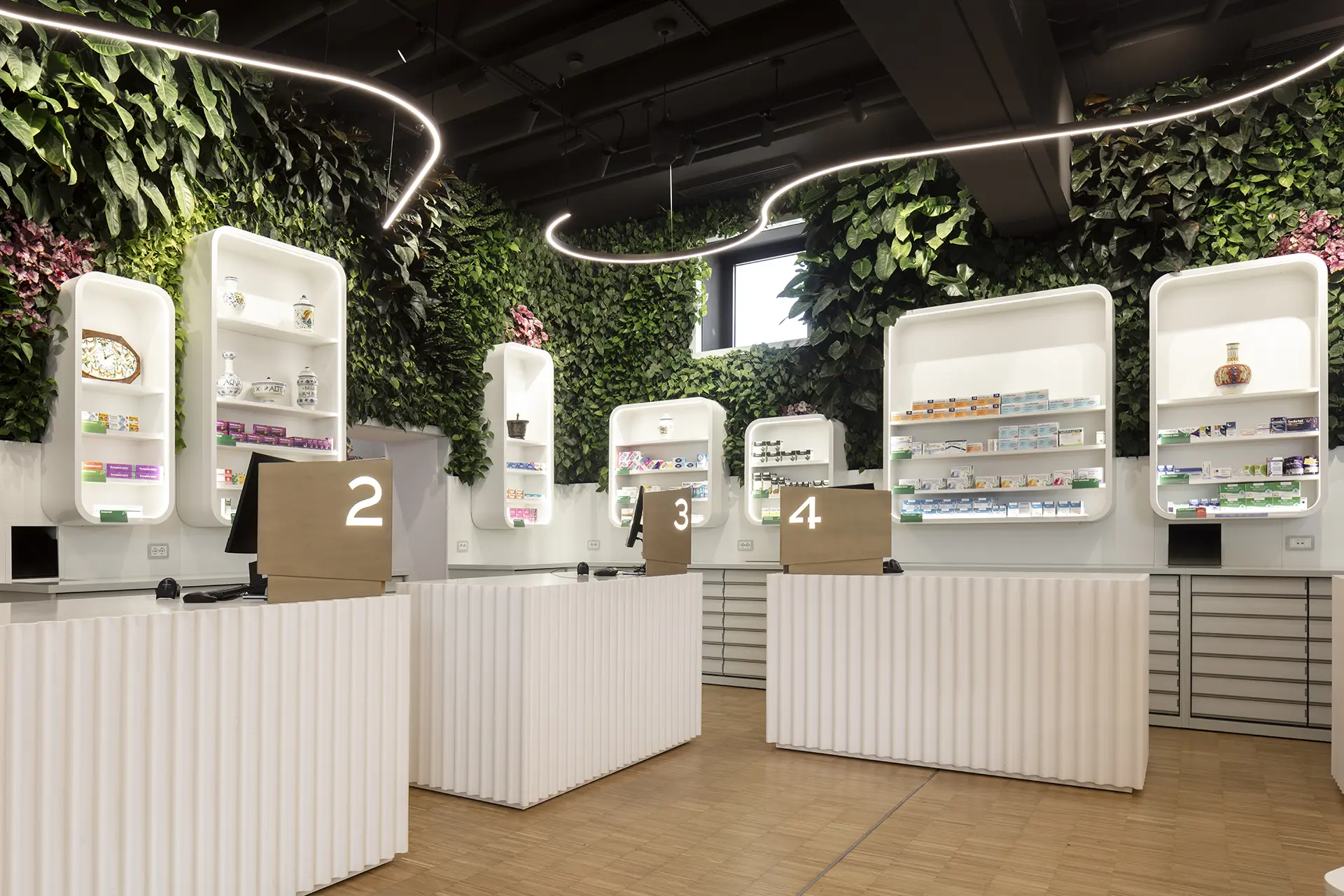 Realizzazioni Th.Kohl - Farmacia Segala Bussolengo - gallery 04
