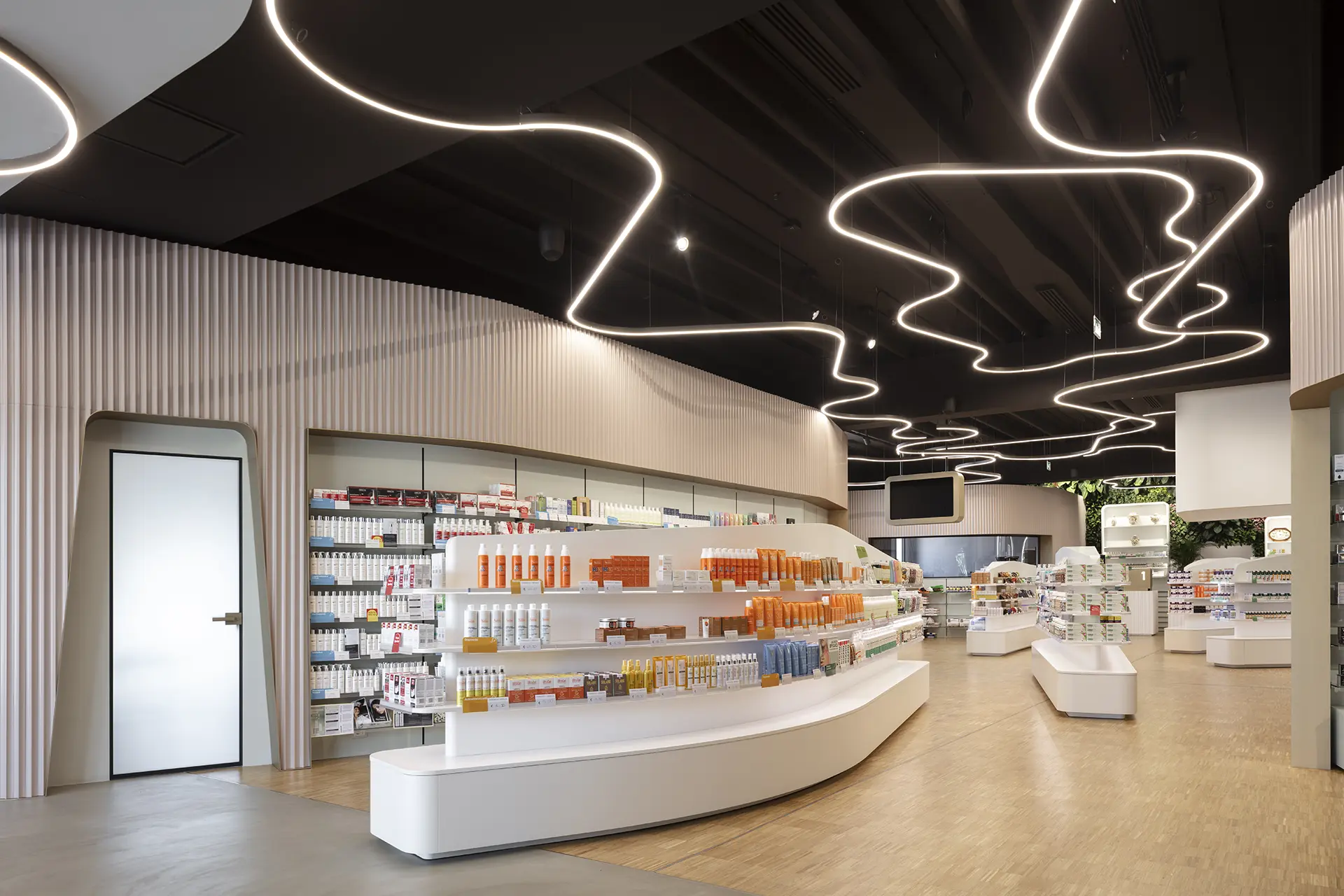 Realizzazioni Th.Kohl - Farmacia Segala Bussolengo - gallery 05