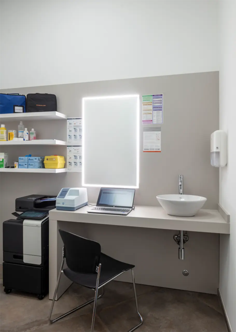 Cabine servizi 4 progettazione e installazione aree carbine servizi per farmacie - th.kohl 04