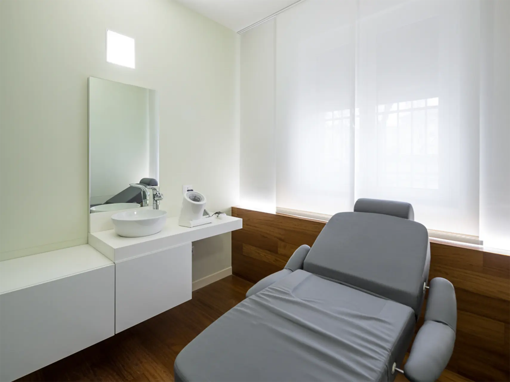 Cabine servizi 10 progettazione e installazione aree carbine servizi per farmacie - th.kohl 10