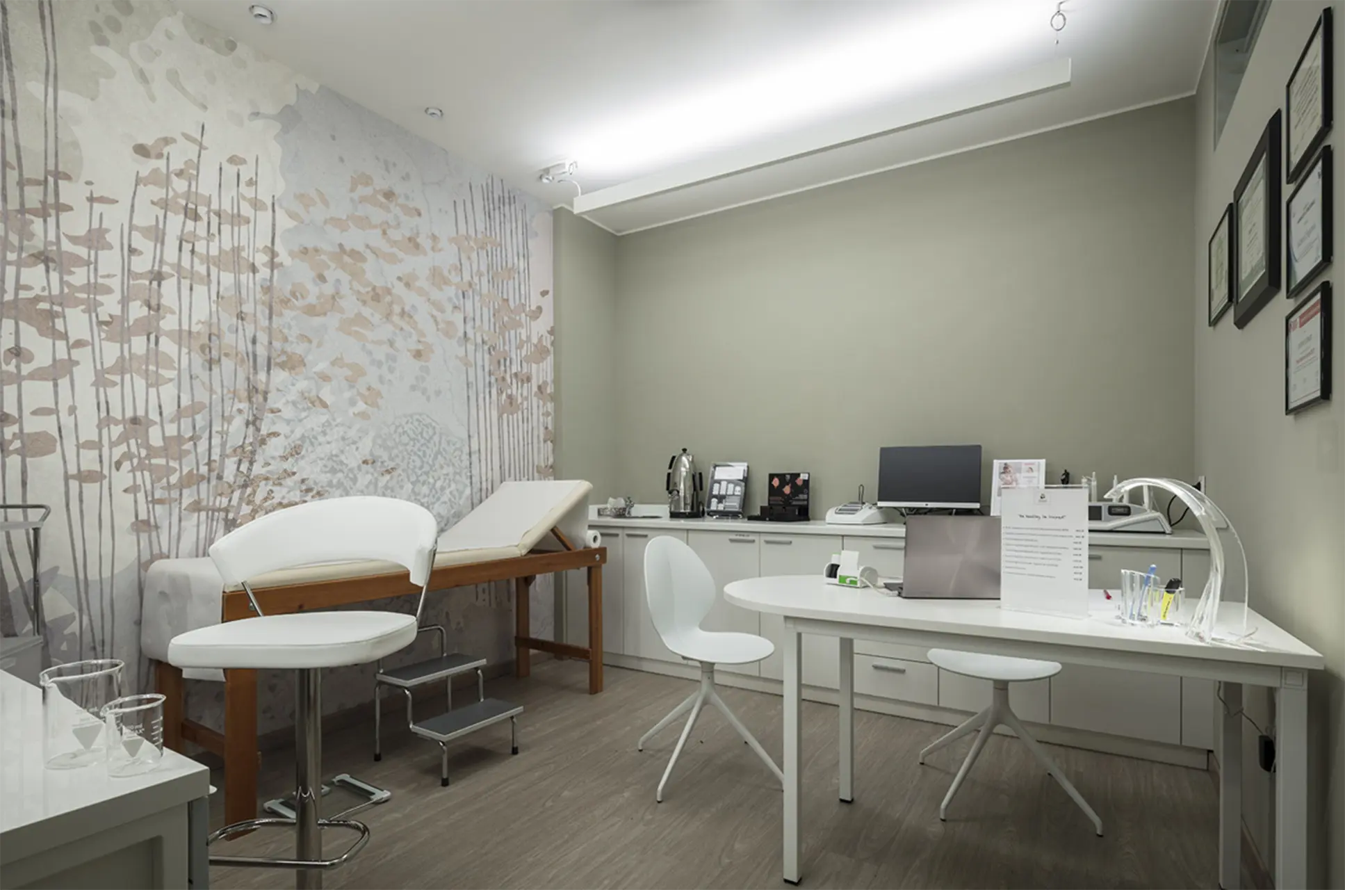 Cabine servizi 14 progettazione e installazione aree carbine servizi per farmacie - th.kohl 14