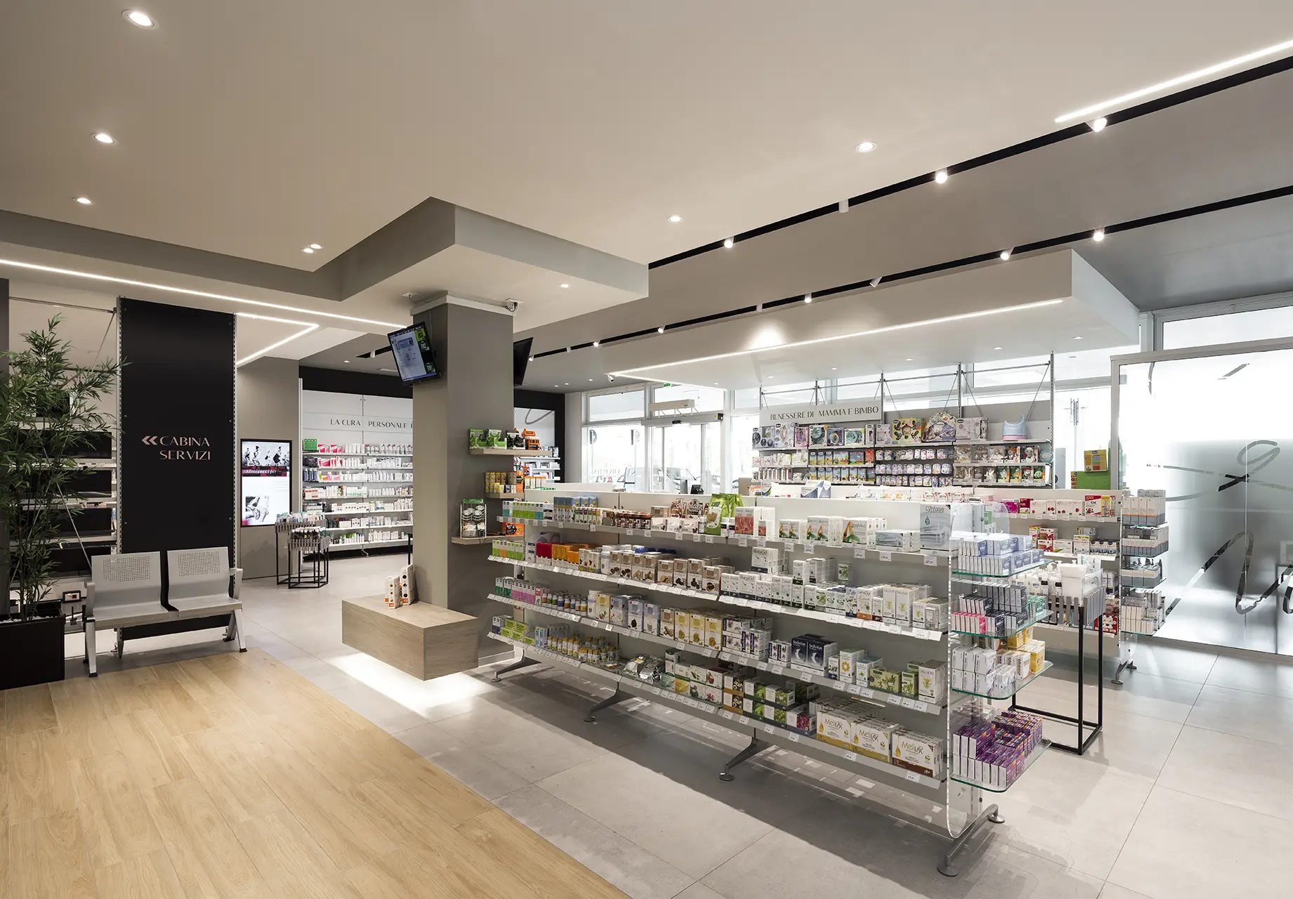 Gondole e tavoli expo 12 progettazione e installazione tavoli expo per farmacie - th.kohl 12
