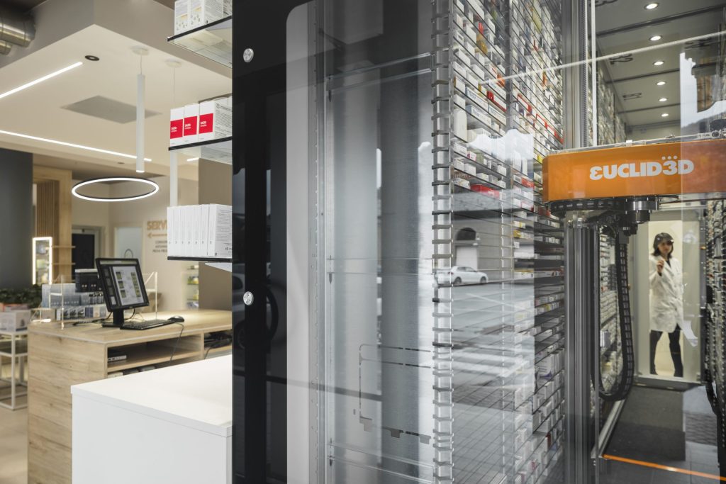 semplificare apertura farmacia3