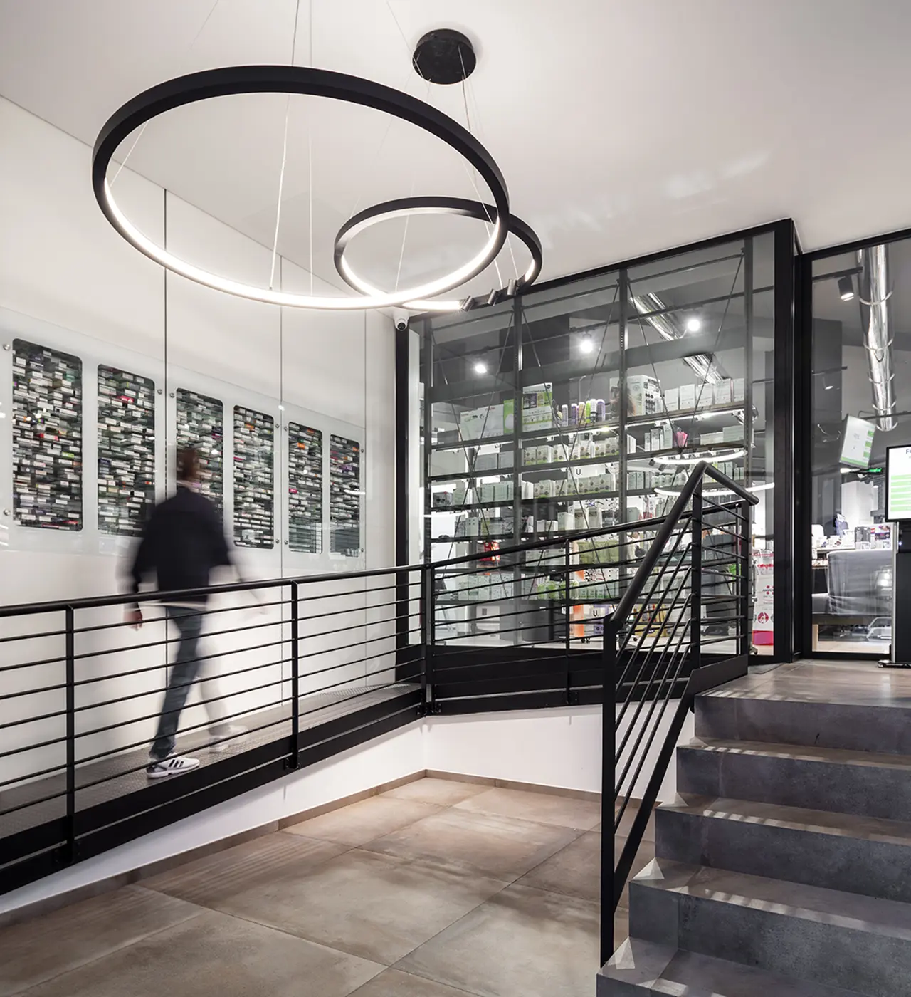 thkohl progettazione design per farmacie