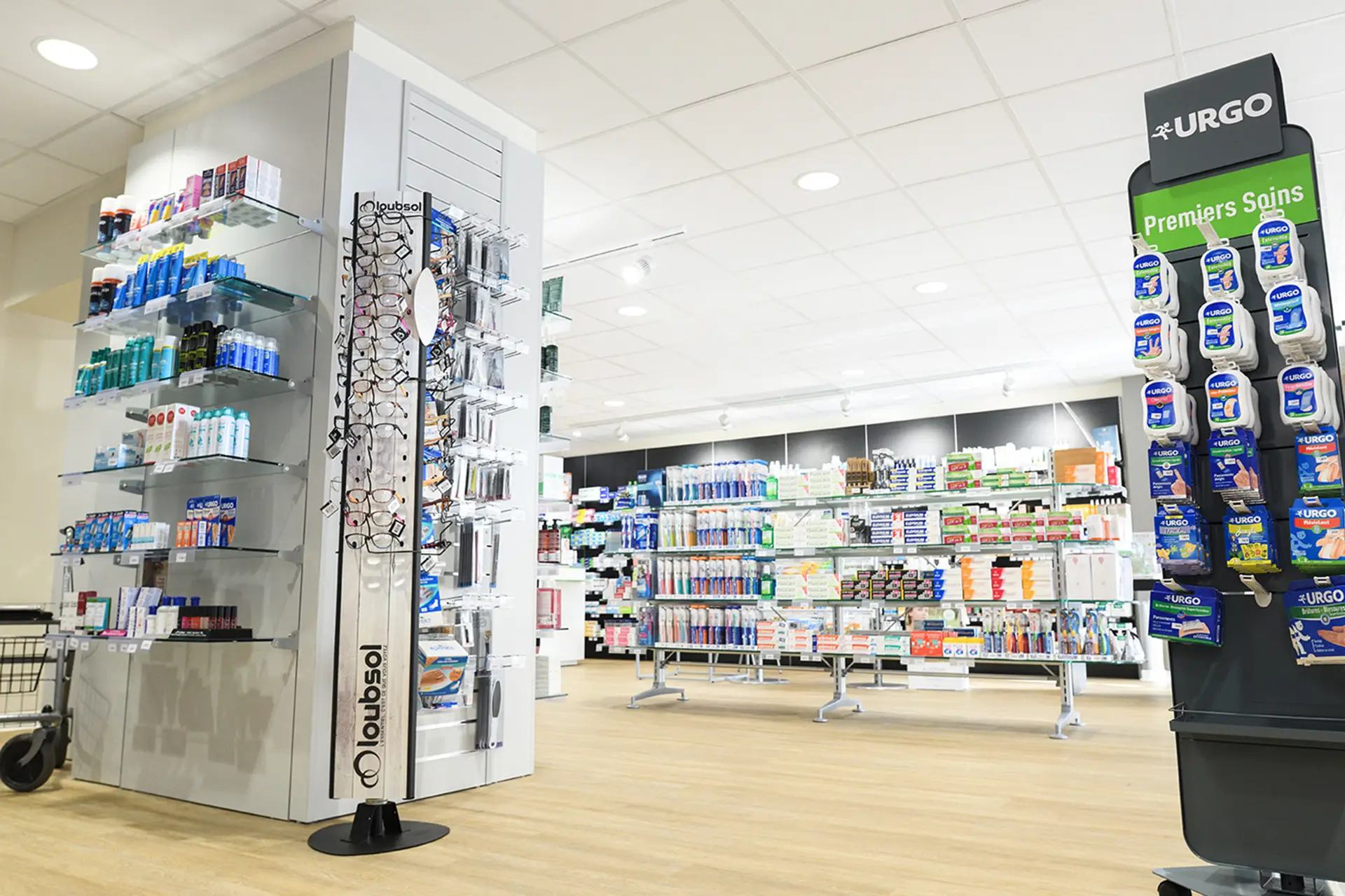Réalisation Th.Kohl - Grande Pharmacie Danton - gallery 01