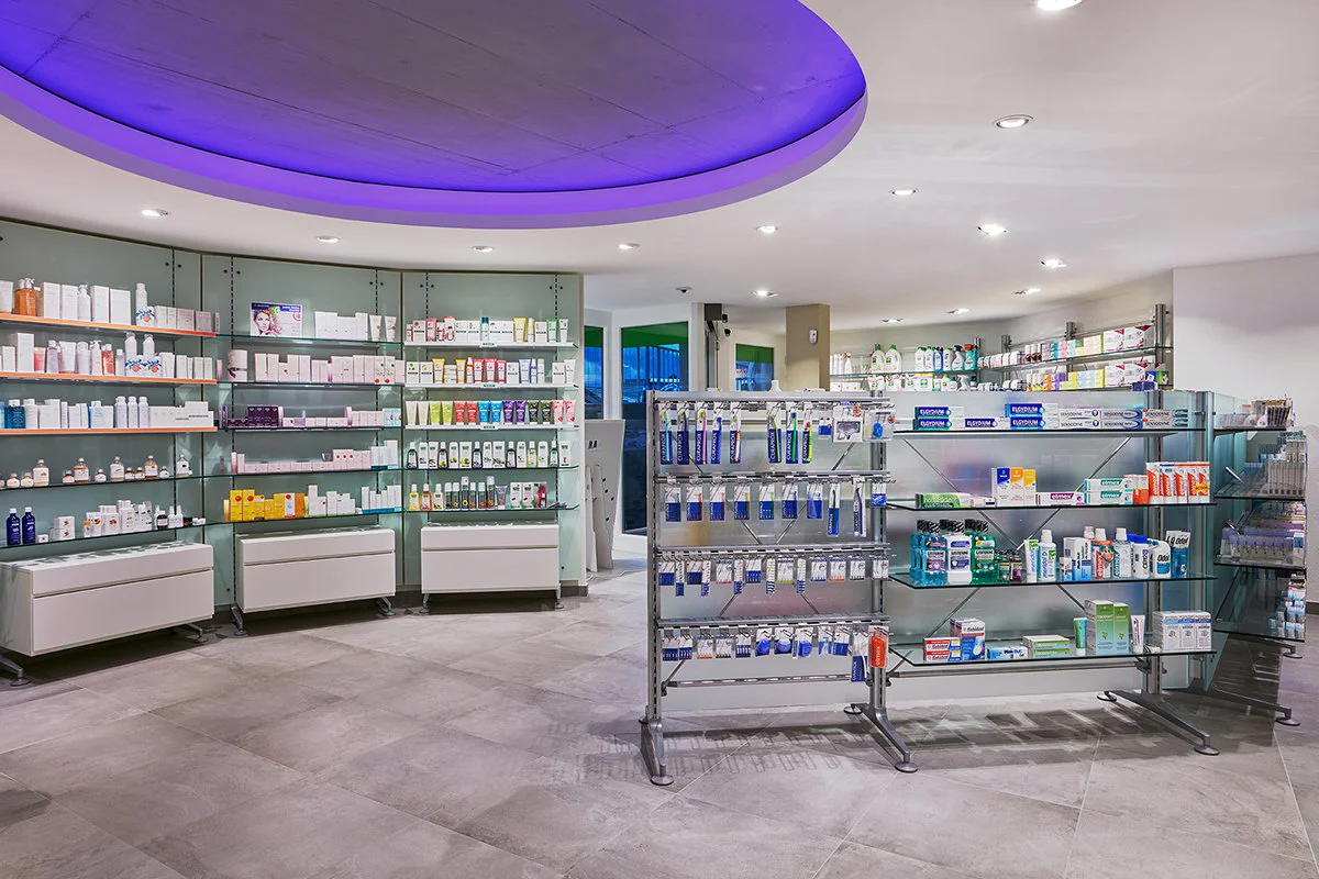 Pharmacie De Vouvry 2 Réalisation Th.Kohl - Pharmacie des Ecoles - gallery 02