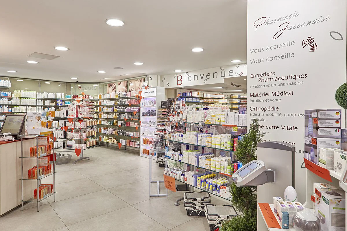Réalisation Th.Kohl - Pharmacie Jassanaise - gallery 01