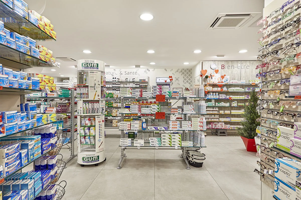 Réalisation Th.Kohl - Pharmacie Jassanaise - gallery 02