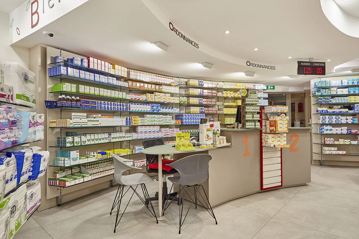 Réalisation Th.Kohl - Pharmacie Jassanaise - gallery 03