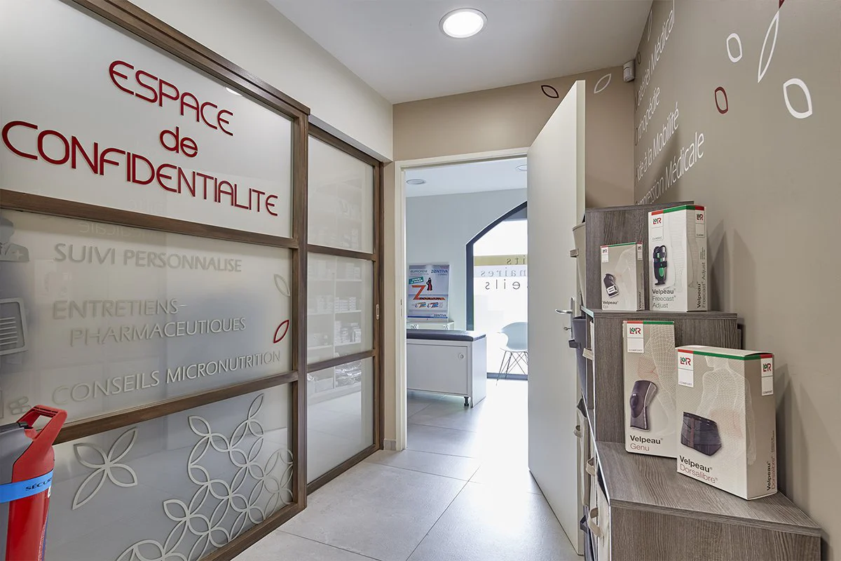 Réalisation Th.Kohl - Pharmacie Jassanaise - gallery 05