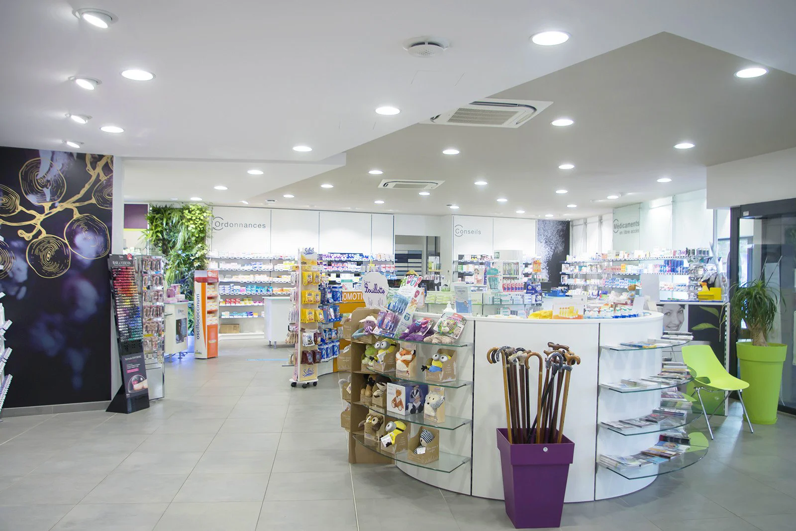 Réalisation Th.Kohl - Pharmacie Saint-Pair - gallery 02