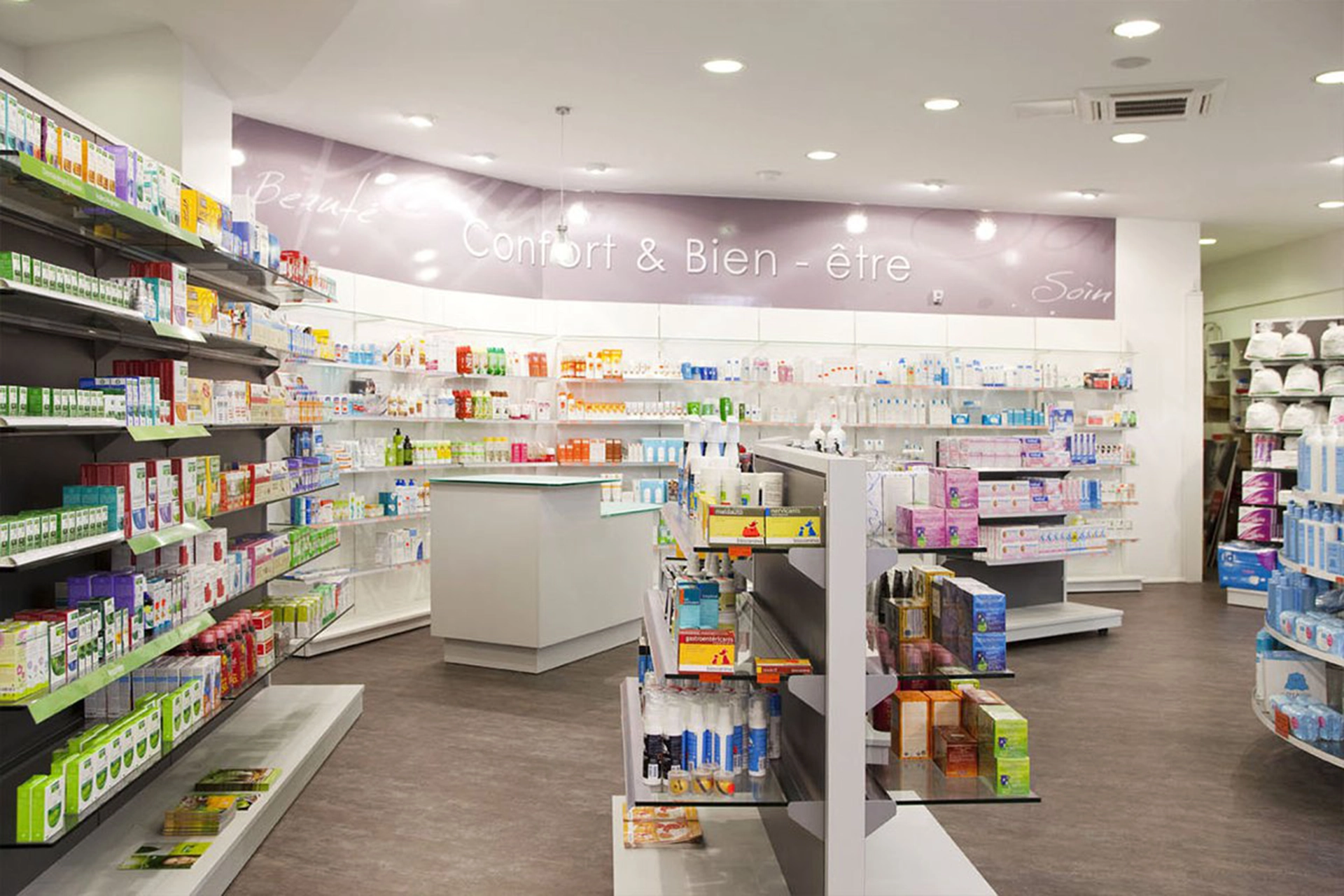 Réalisation Th.Kohl - Pharmacie Franc - gallery 02
