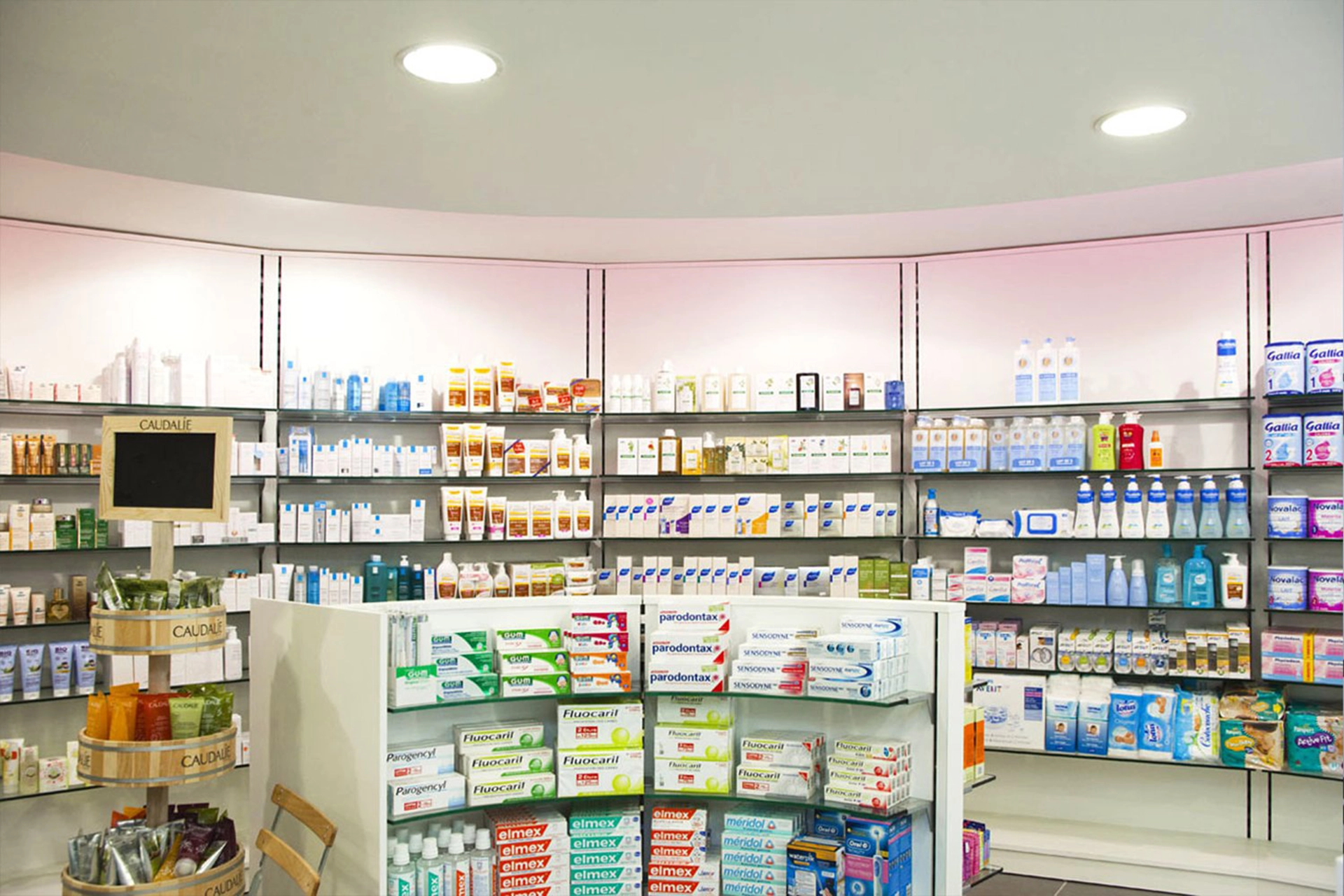 Réalisation Th.Kohl - Pharmacie de Chézy - gallery 03