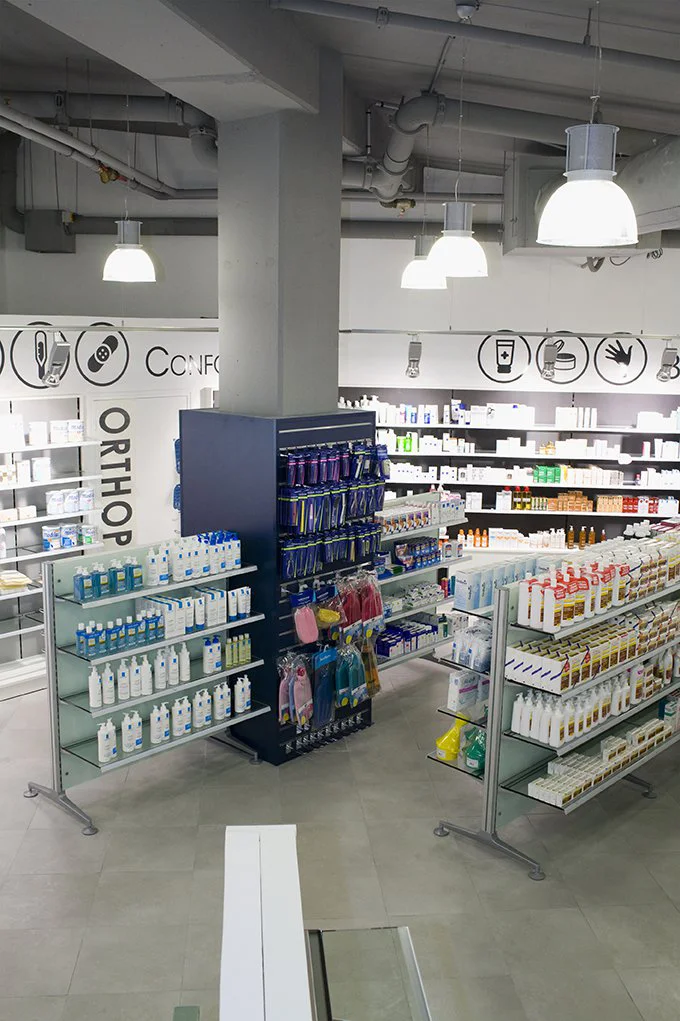 Realisation Th.Kohl Pharmacie de la Vache Noir gallery 02
