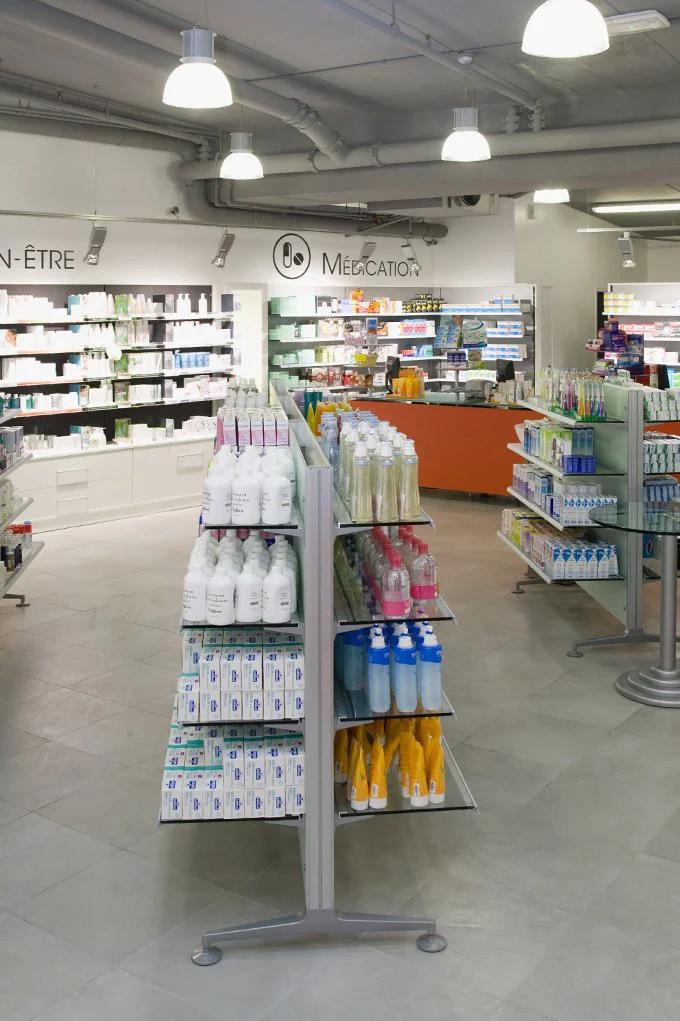 Realisation Th.Kohl Pharmacie de la Vache Noir gallery 04