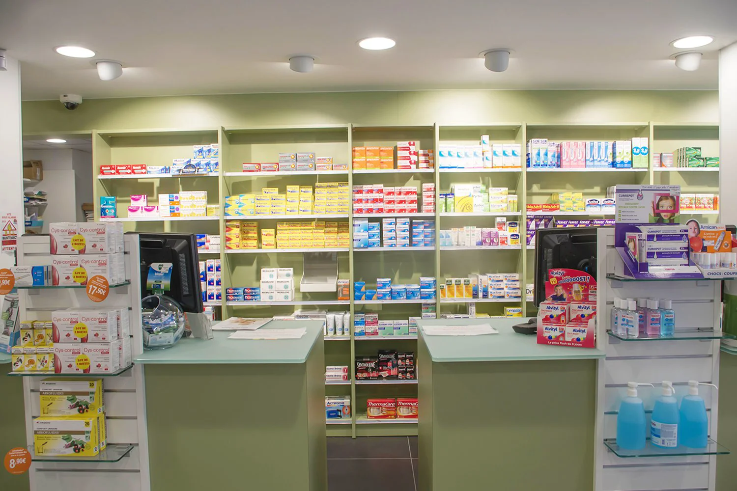 Réalisation Th.Kohl - Pharmacie des Ecoles - gallery 01