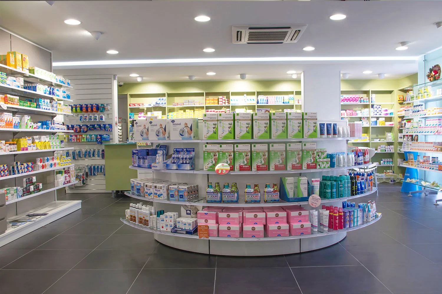 Réalisation Th.Kohl - Pharmacie des Ecoles - gallery 02