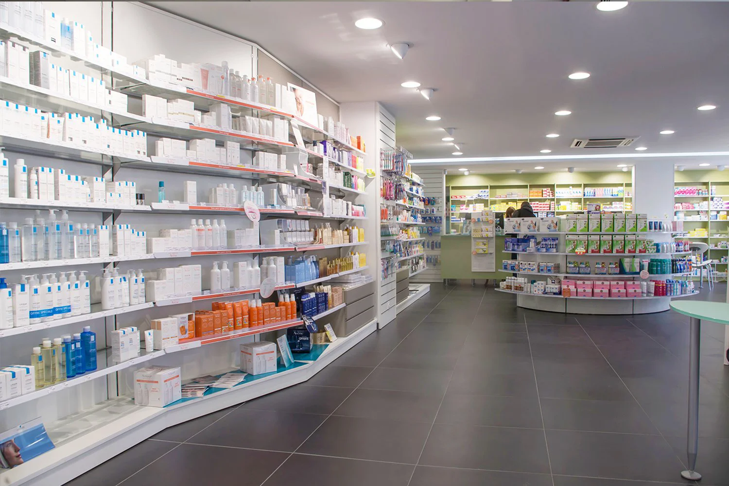 Réalisation Th.Kohl - Pharmacie des Ecoles - gallery 03