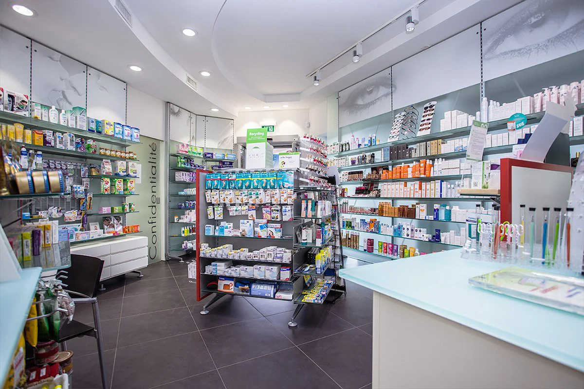 Pharmacie du Grand Saconnex 2 Réalisation Th.Kohl - Pharmacie du Grand Saconnex - gallery 02