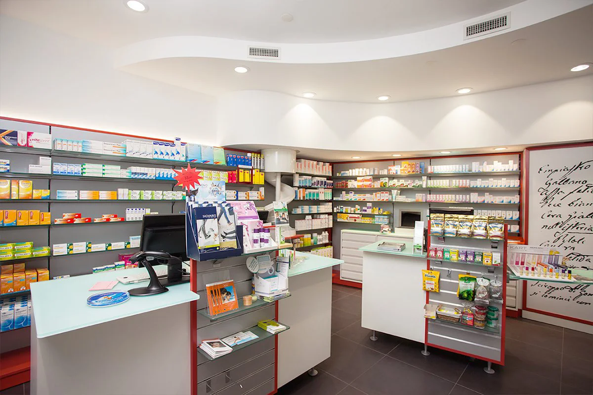 Pharmacie du Grand Saconnex 3 Réalisation Th.Kohl - Pharmacie du Grand Saconnex - gallery 03
