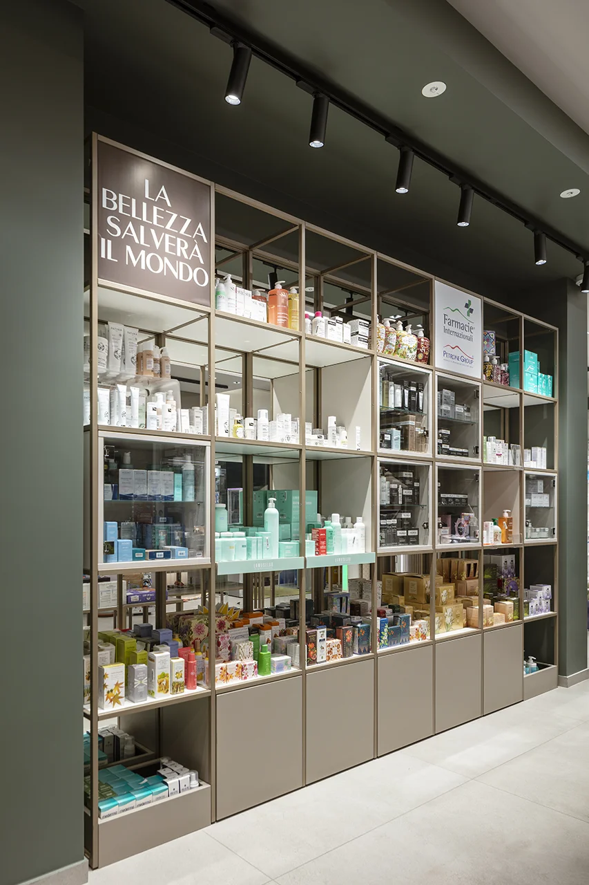 Realizzazioni Th.Kohl Farmacia Petrone NA - gallery 12