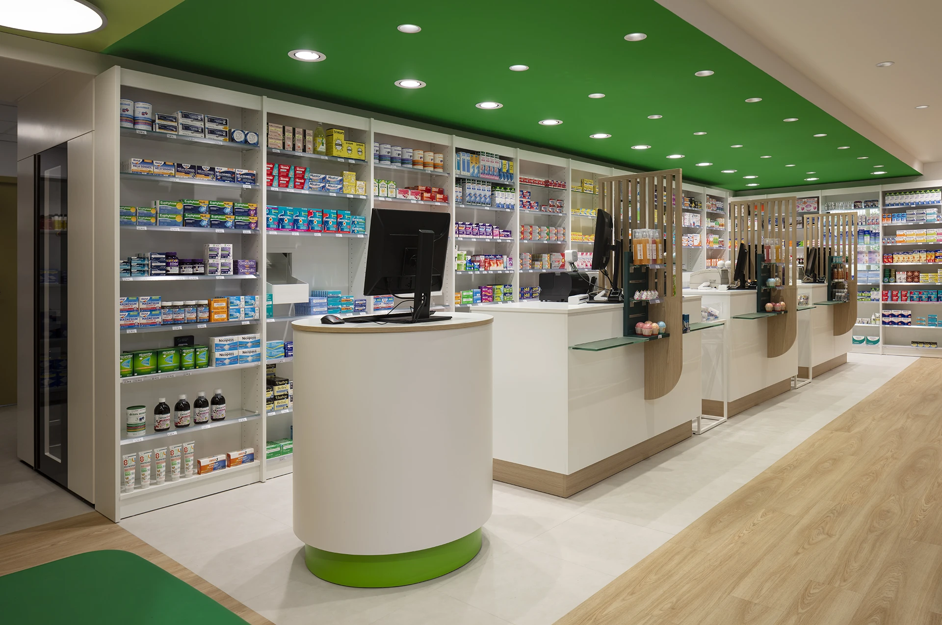 Pharmacie Ollioulaise Francia - Realizzazione ThKohl - 01