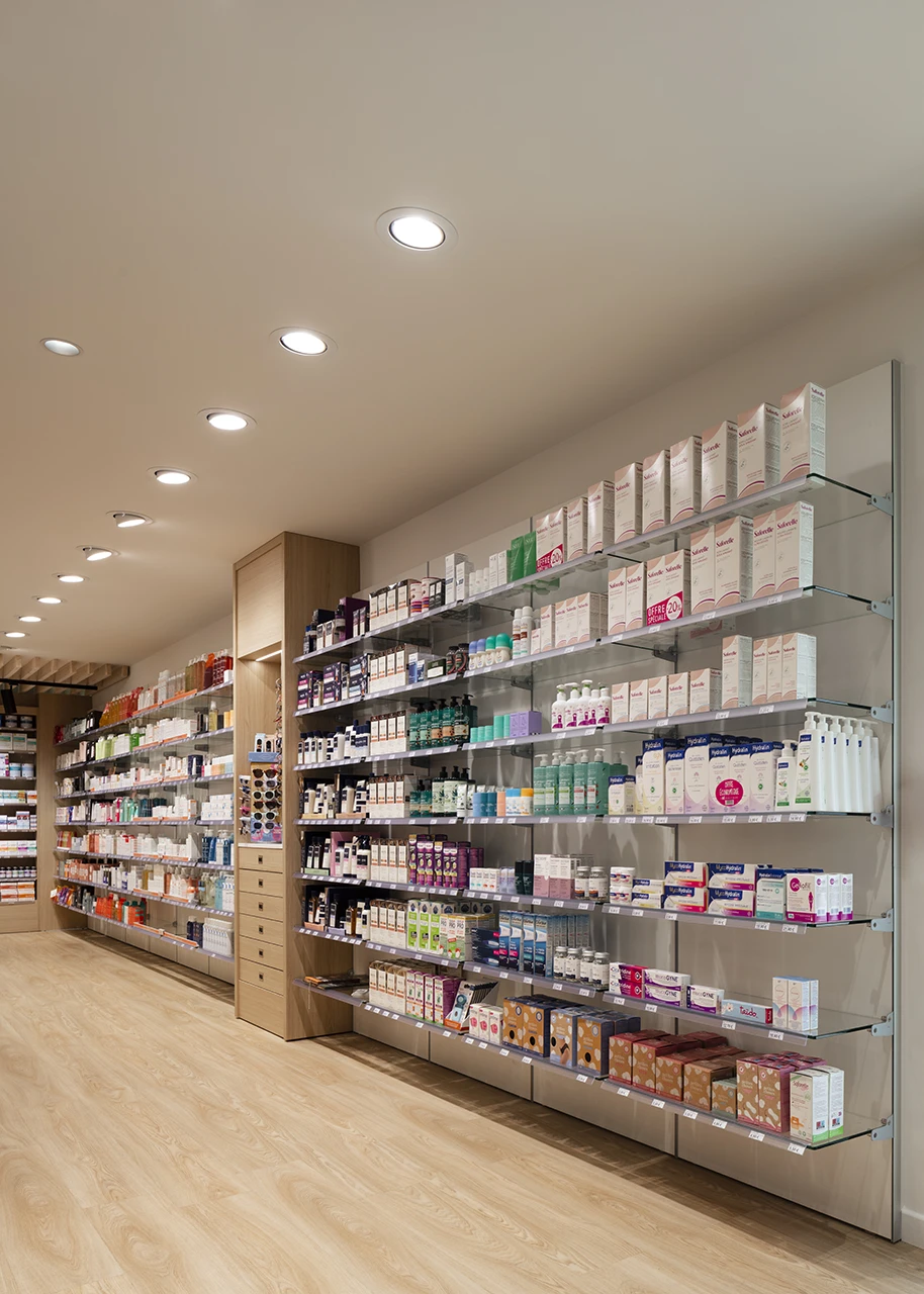 Pharmacie Ollioulaise Francia - Realizzazione ThKohl - 06