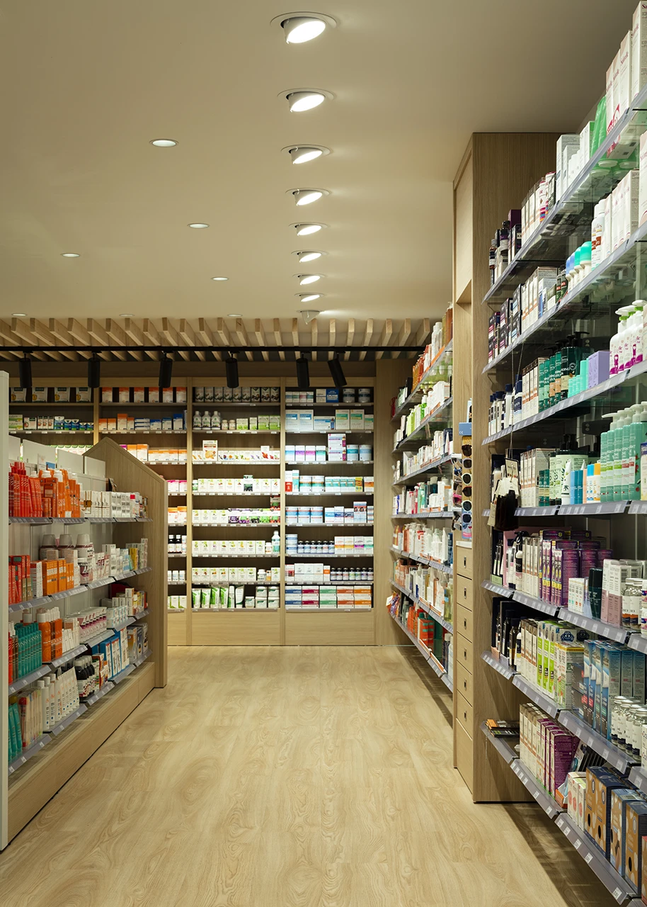 Pharmacie Ollioulaise Francia - Realizzazione ThKohl - 07
