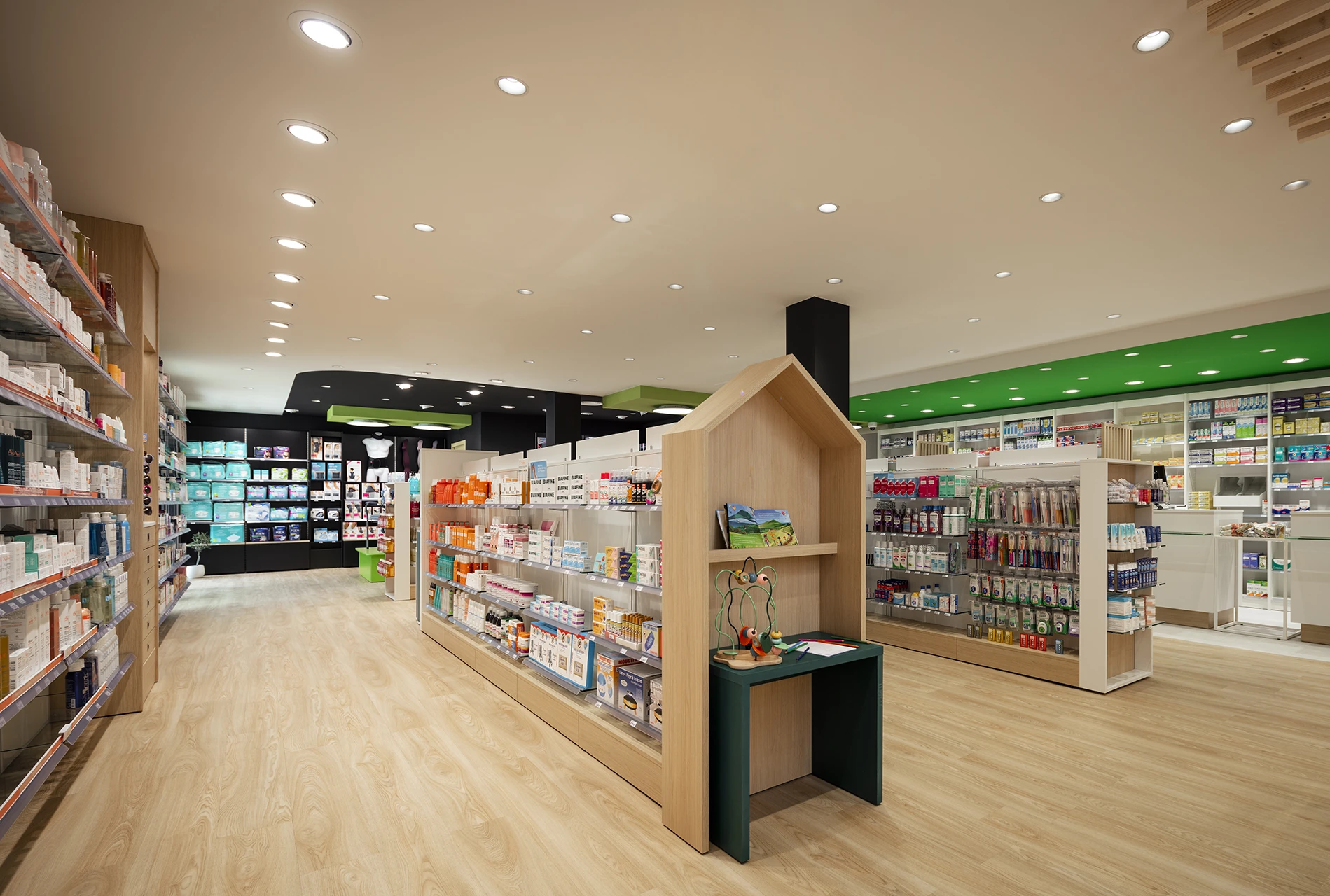 Pharmacie Ollioulaise Francia - Realizzazione ThKohl - 08