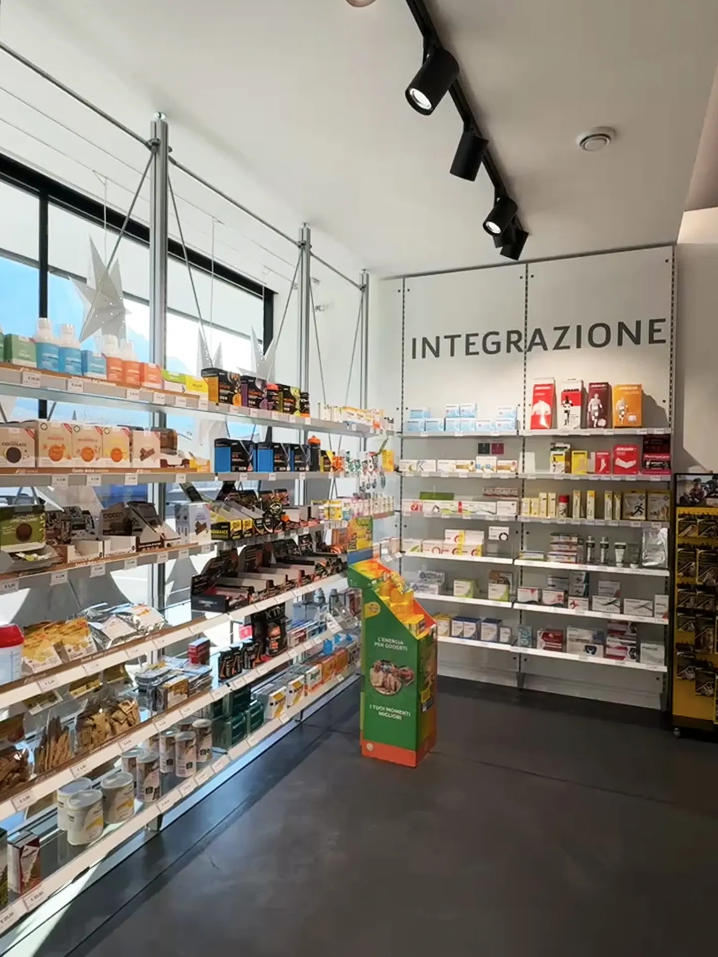 Realizzazione farmacia bissaldi venzone ud - gallery 05