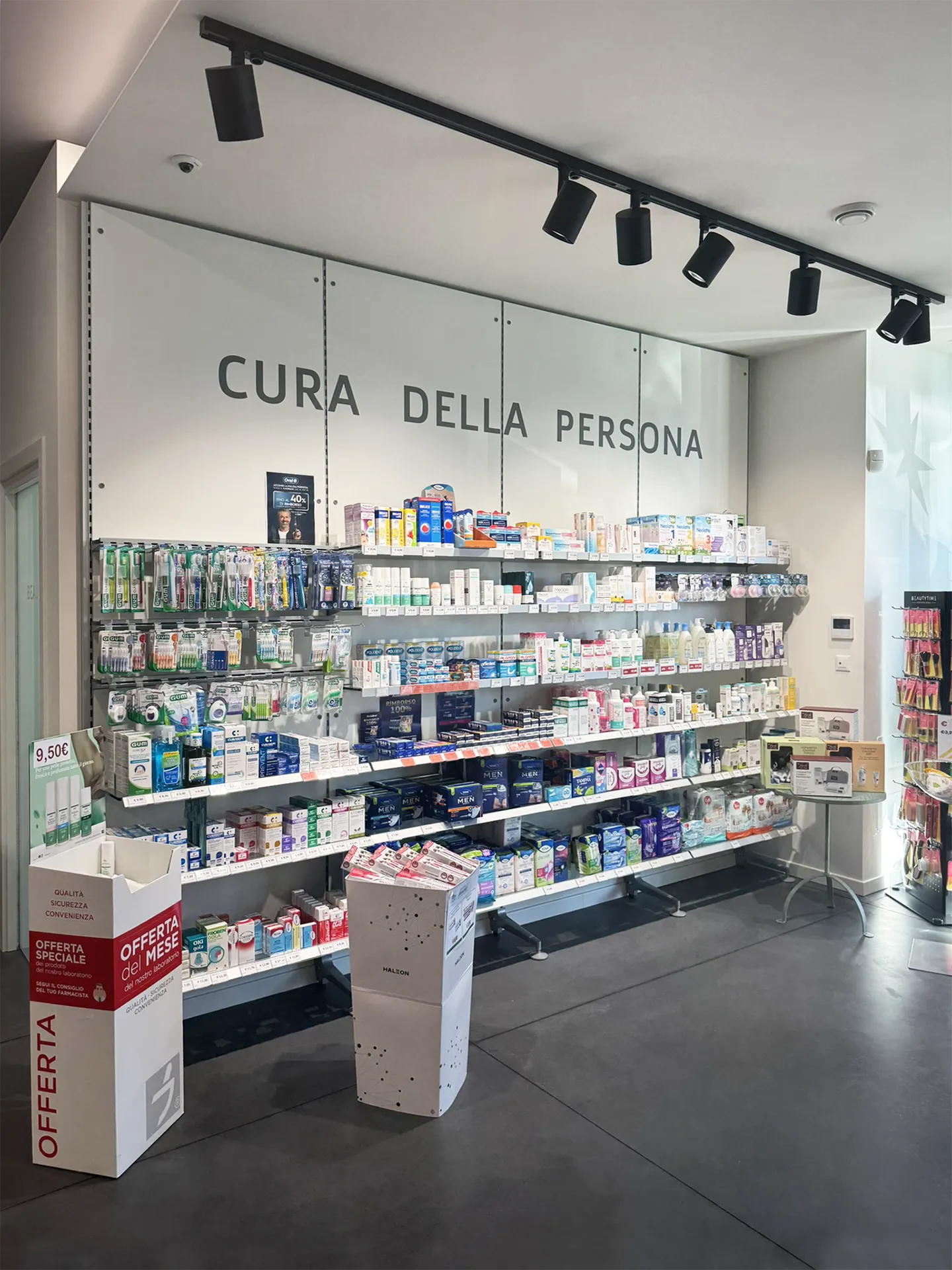 Realizzazione farmacia bissaldi venzone ud - gallery 09