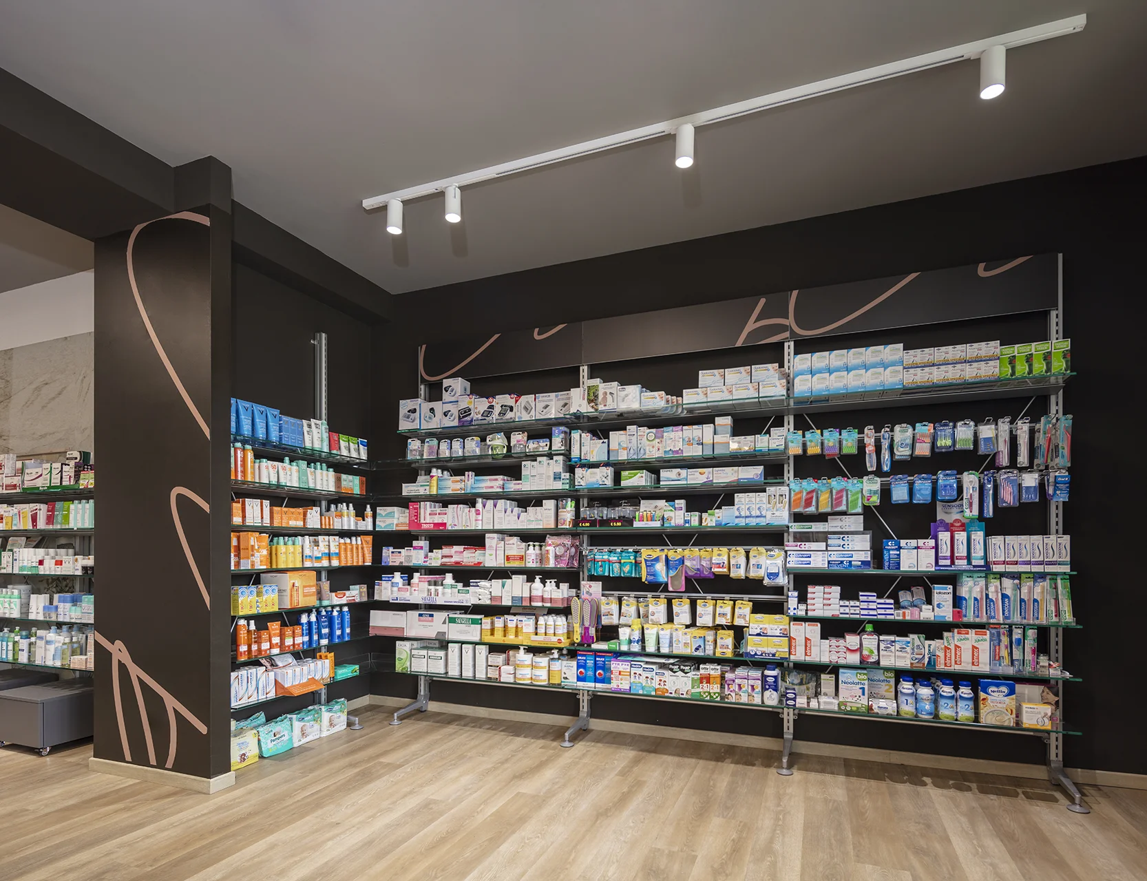 Realizzazione farmacia bissaldi venzone ud - gallery 02